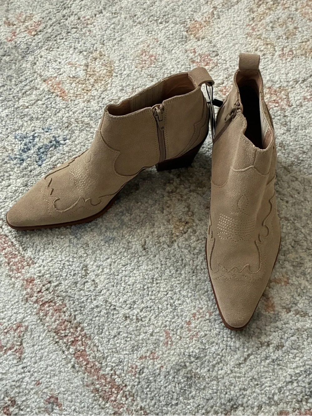 NWT-Zara Beige Suede Western Ankle Booties-Size 6.5 - Picture 6 of 10